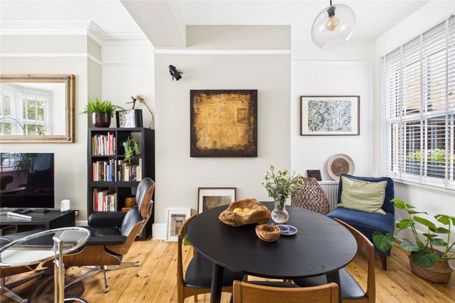 80, Trinity Rise, London photo 4