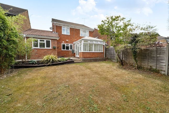 24, Highwayman's Ridge, Windlesham photo 4