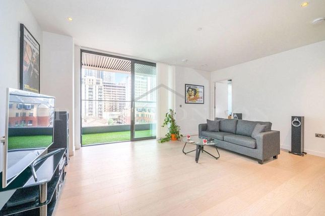 Flat for sale in Bagshaw Building, Wardian, Canary Wharf