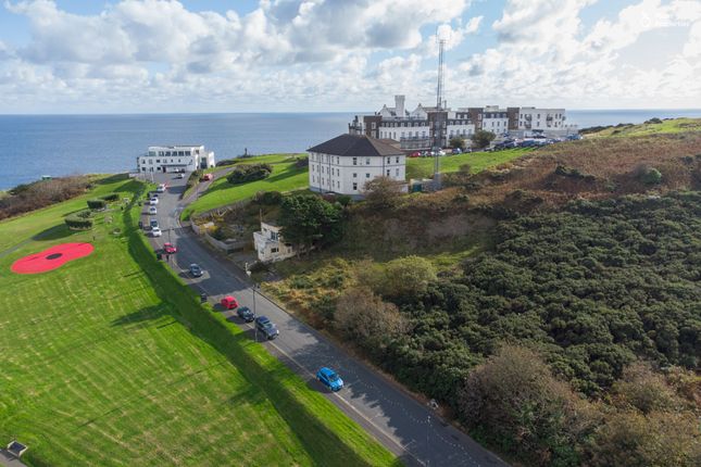 Gloccor Morra Douglas Head, Isle Of Man photo 2