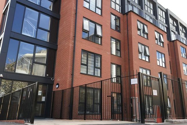 Flats To Let In Hathersage Road Manchester M13 Apartments Thumbnail Flat To Rent In Hathersage Road Victoria Park Manchester