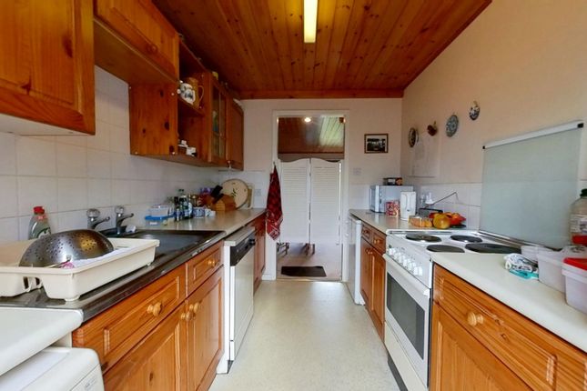 68, Crescent Lodge, Northampton photo 2