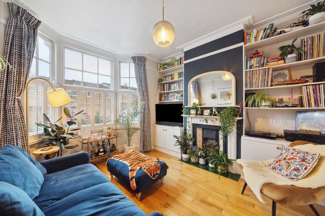 Flat for sale in Marcus Terrace, London