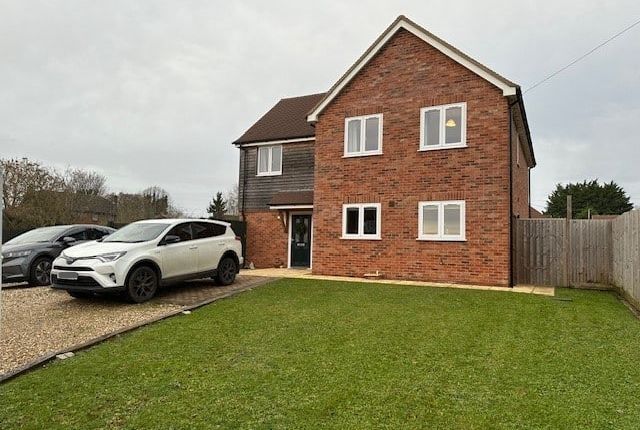 Thumbnail Detached house for sale in Old Bothampstead Road, Beedon, Newbury