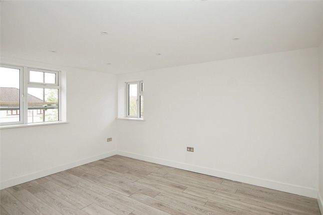 Flat for sale in Lodge Road, Bristol, Somerset