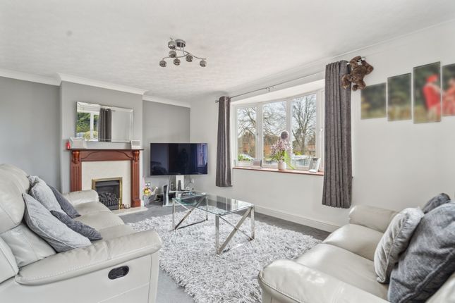 25, Colne Orchard, Iver photo 2