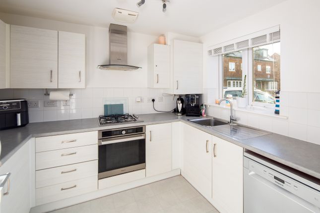 20, Nash Road, Bicester photo 4
