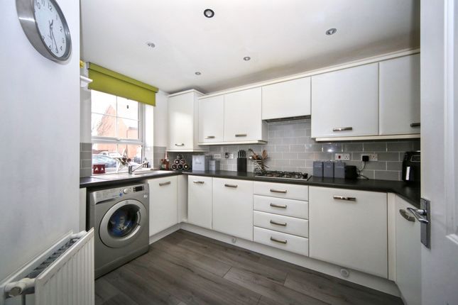 25 Findley Cook Road, Wigan photo 4