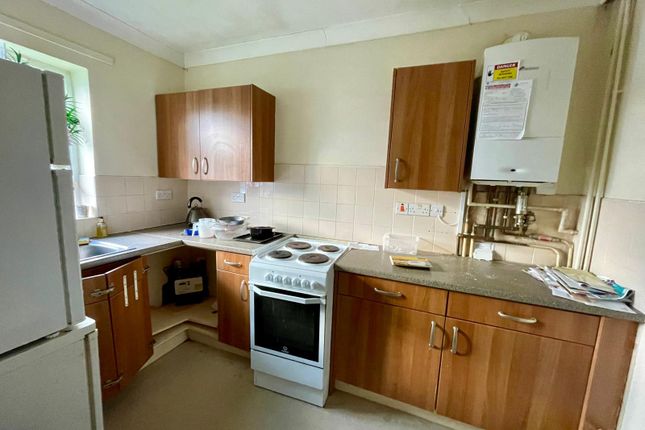 13, John Thompson Road, Wisbech photo 2