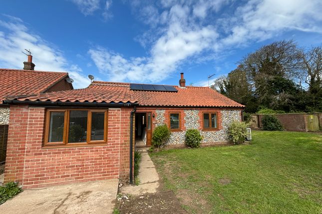 Detached bungalow to rent in Beechlands Park, Southrepps, Norwich