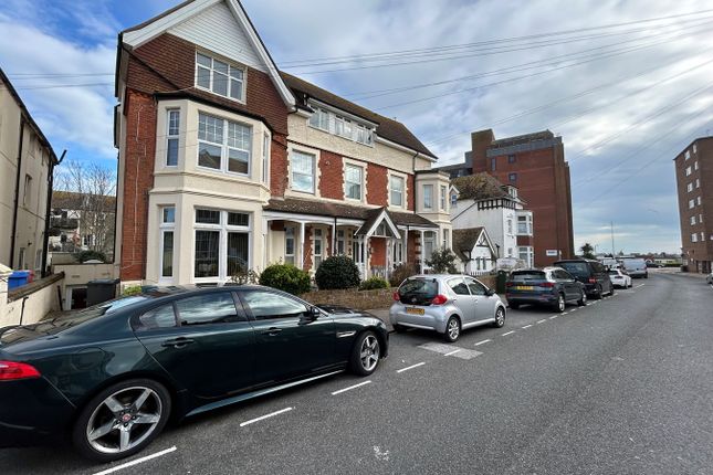 Thumbnail Flat for sale in Eversley Road, Bexhill On Sea