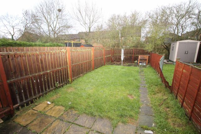 39, Newbridge Oval, Milton Keynes photo 5