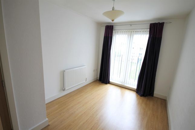 Clifton Road, Monton photo 5
