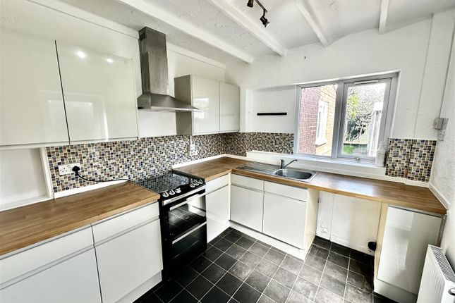 27, Sidney Avenue, Preston photo 3