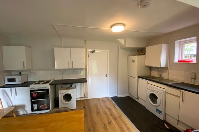 Shared accommodation to rent in Grays Road, Oxford