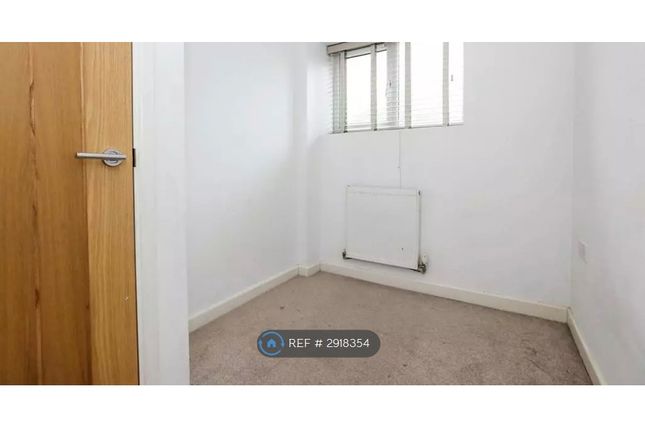 Flat, Trinity Court Trinity Avenue, Northampton photo 5