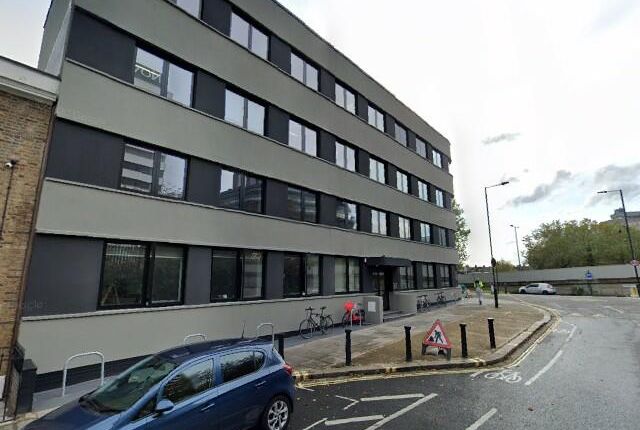 Office to let in Heritage House, 2-14 Shortlands, Hammersmith, Hammersmith