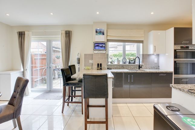 15, Elers Way, Thaxted photo 3