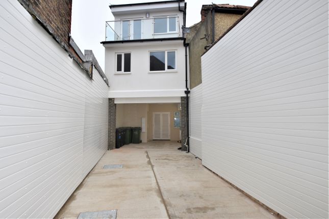 1 Fernbank Apartments,, Gladys Avenue, Portsmouth photo 2