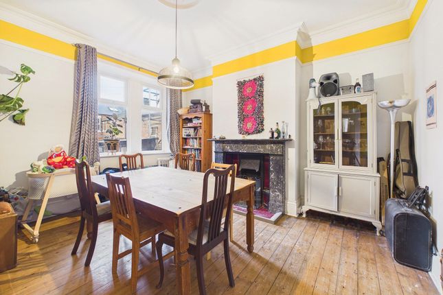 24 Simonburn Avenue, Newcastle Upon Tyne photo 3
