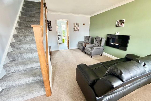 7, Hanson Grove, Middlesbrough photo 2