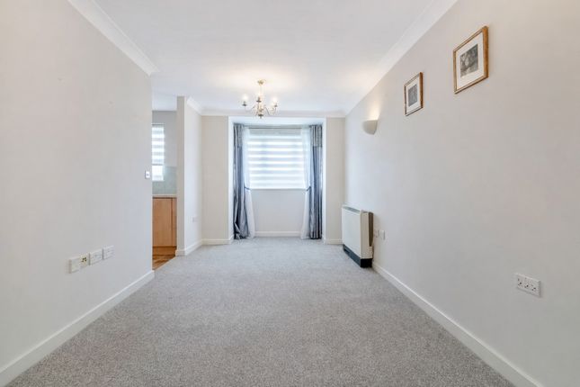 Flat Flat 21, Rosemary Court, Rectory Road, Colchester photo 2