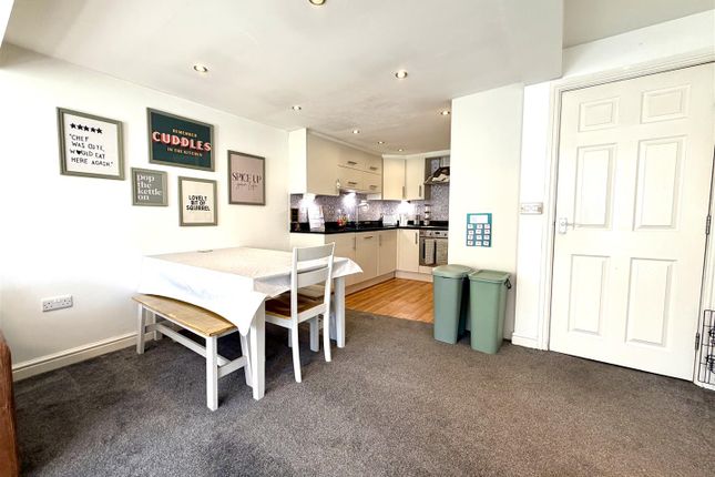 31, Rushy Fall Meadow, Keighley photo 4