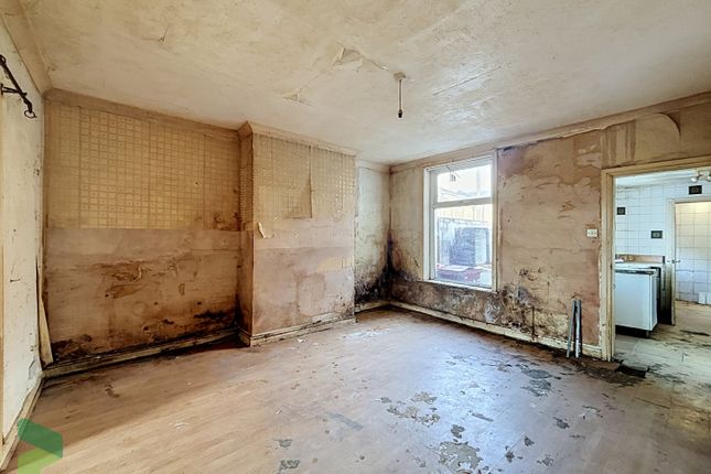 1, Snape Street, Darwen photo 3