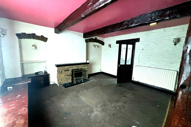111, Leeds Road, Lancashire photo 2