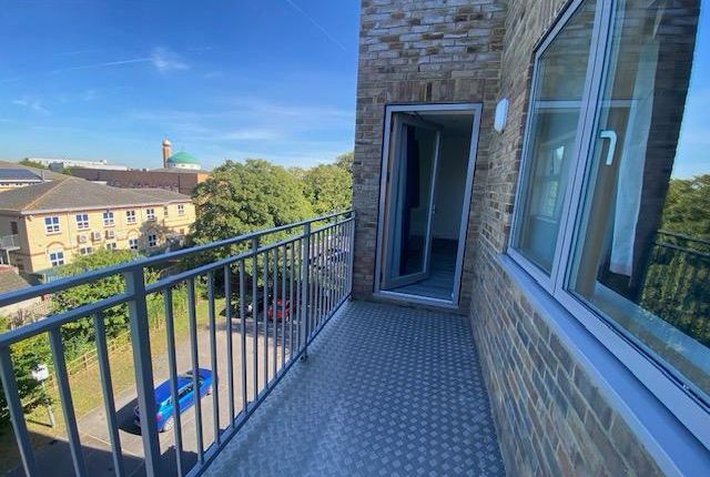Tanner Street, Barking photo 4