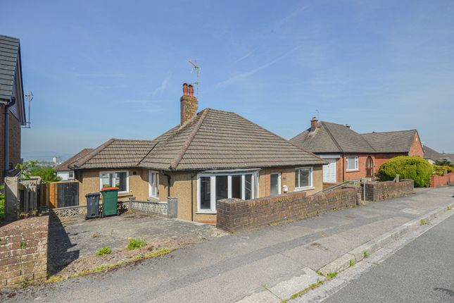 Detached bungalow to rent in Old Hill Crescent, Christchurch