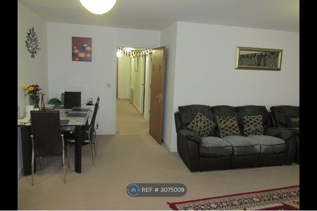 Flat, Ernest Websdale House Harlequin Close, Barking photo 4