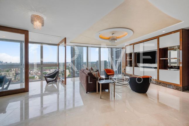 30, The Tower, One St George Wharf photo 3