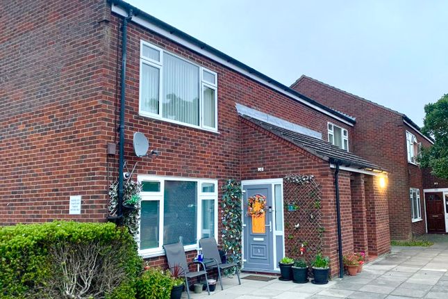 Thumbnail Flat for sale in Honington Approach, Lincoln