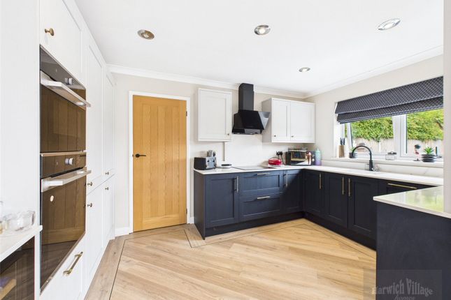 54, Dumont Avenue, Clacton-on-Sea photo 4