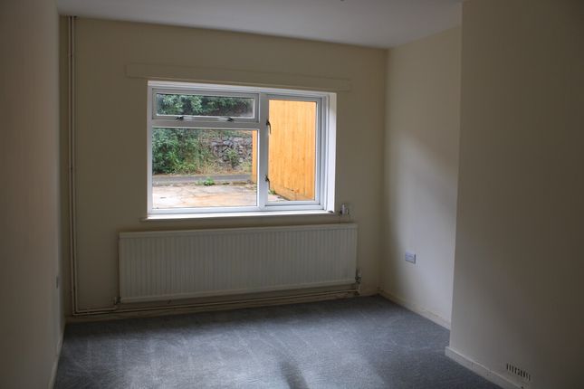 2 Hillside View, 2 Hillside View, Stoford, Somerset photo 3