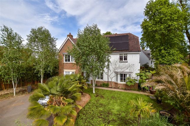 5-bed house on Bill Deedes Way Aldington, Ashford, £650,000