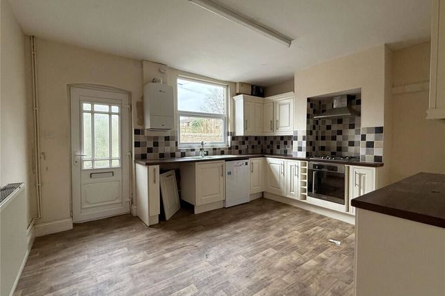 17, Mitton Gardens, Stourport-on-Severn photo 3