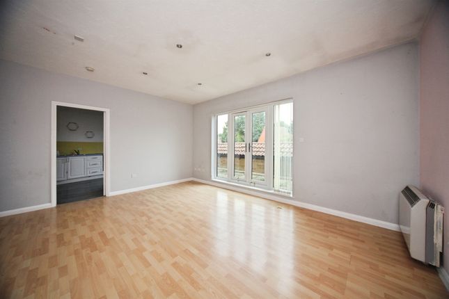 2, The Balcony, Hancock Drive, Luton photo 2