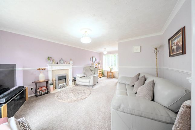 3, Beckbury Close, Pudsey photo 2