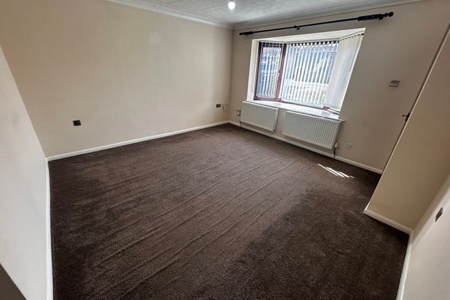 35, Punchbowl Lane, BOSTON photo 2