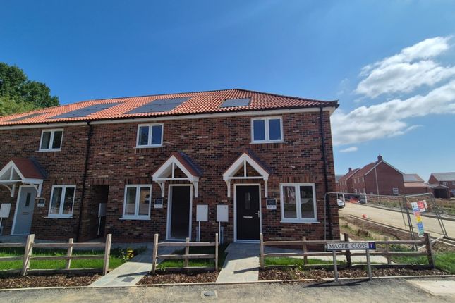 2-bed house on 5, Magpie Close, Grimsby, £42,500