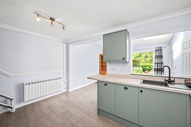 6, Lukes Lea, Tring photo 4