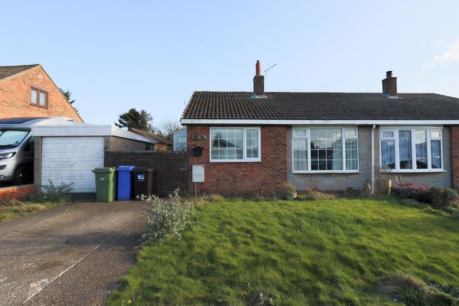 2-bed house on 16, Percy Road, Hunmanby, £170,000
