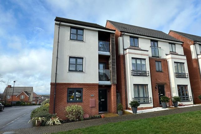 Thumbnail End terrace house for sale in Lower Lodge Avenue, Rugby