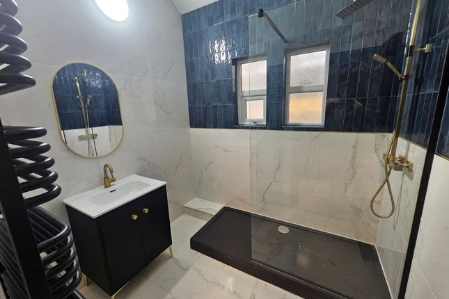 Flat 1a, 75 Shrewsbury Road, Prenton photo 5