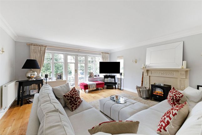 Ashbrook House,, Ridgemount Road, Berkshire photo 2