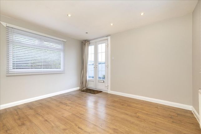 29 Cedar Road, Nivensknowe Park, Loanhead photo 4
