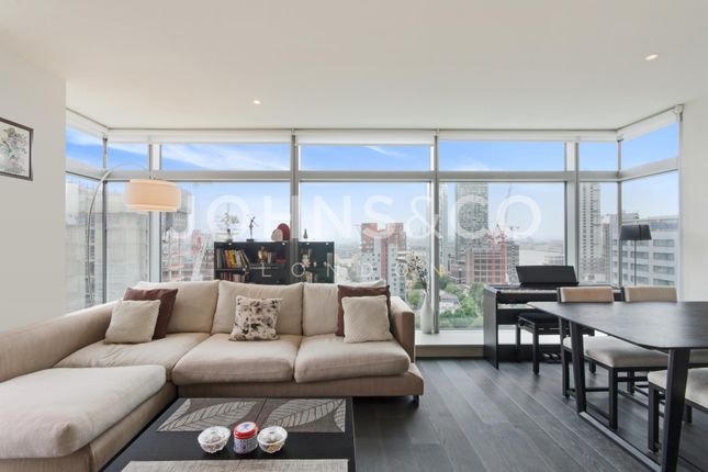 Flat for sale in Pan Peninsula, West Tower, London