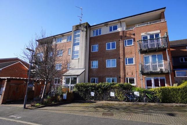 Flat for sale in Windrush Drive, High Wycombe